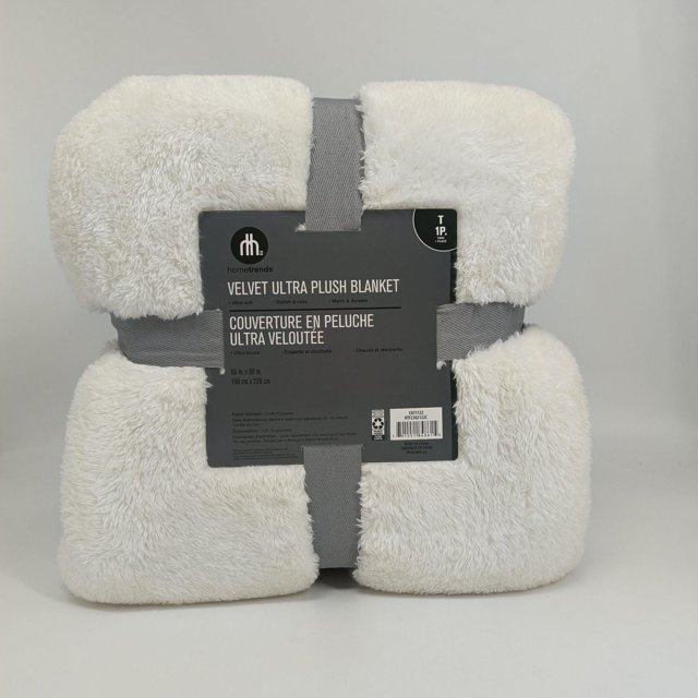 COUVERTURE EN PELUCHE<br>ULTRA VELOUTÉE