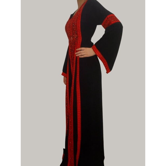 The Traditional Tatreez Embroidered Palestinian Thobe
