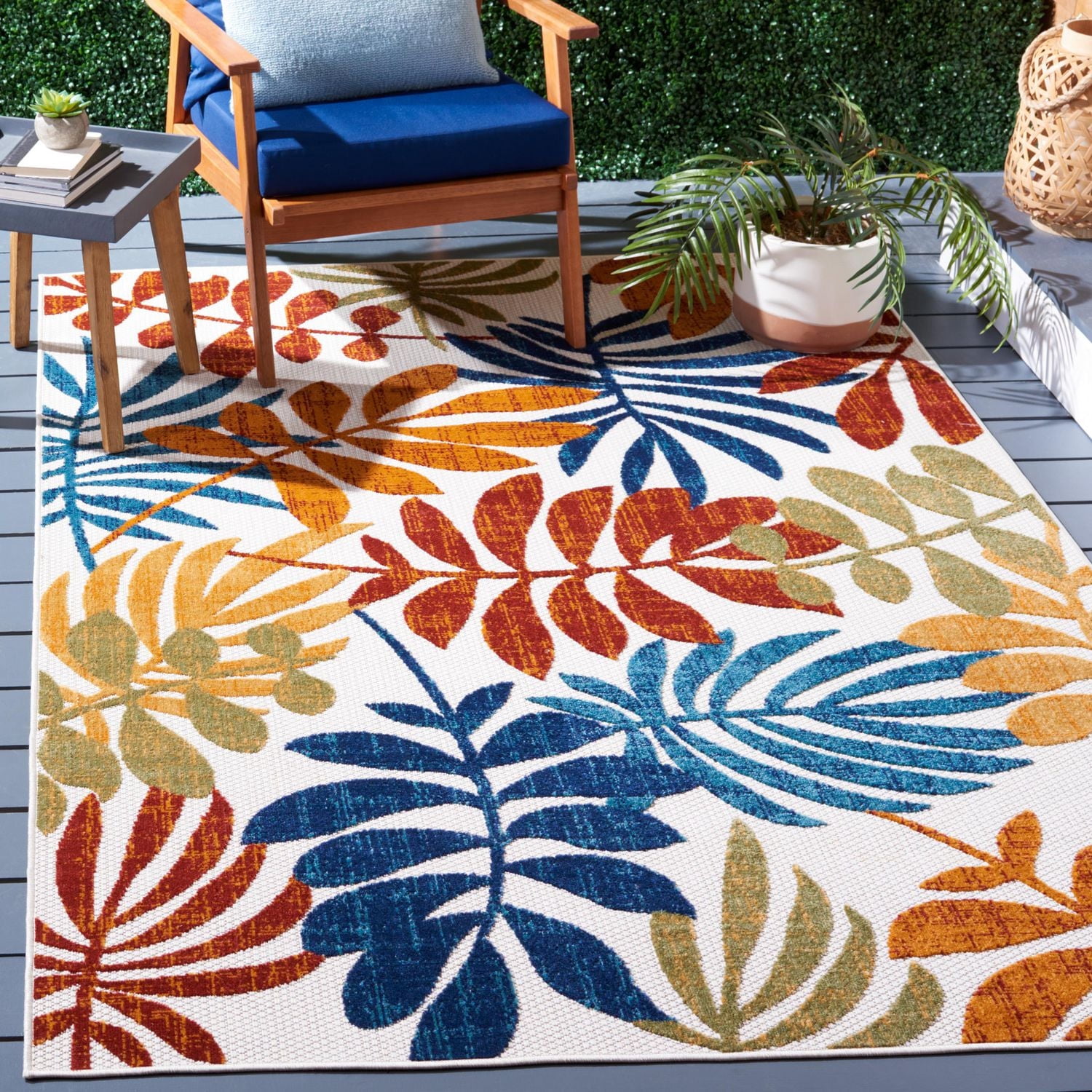 SAFAVIEH Cabana Elouise Floral Indoor/Outdoor Area Rug
