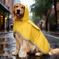 thumbnail image 3 of Imperméable pour Chien avec Capuchon Transparent et Caractéristiques Réfléchissantes pour l'Extérieur, 3 of 4