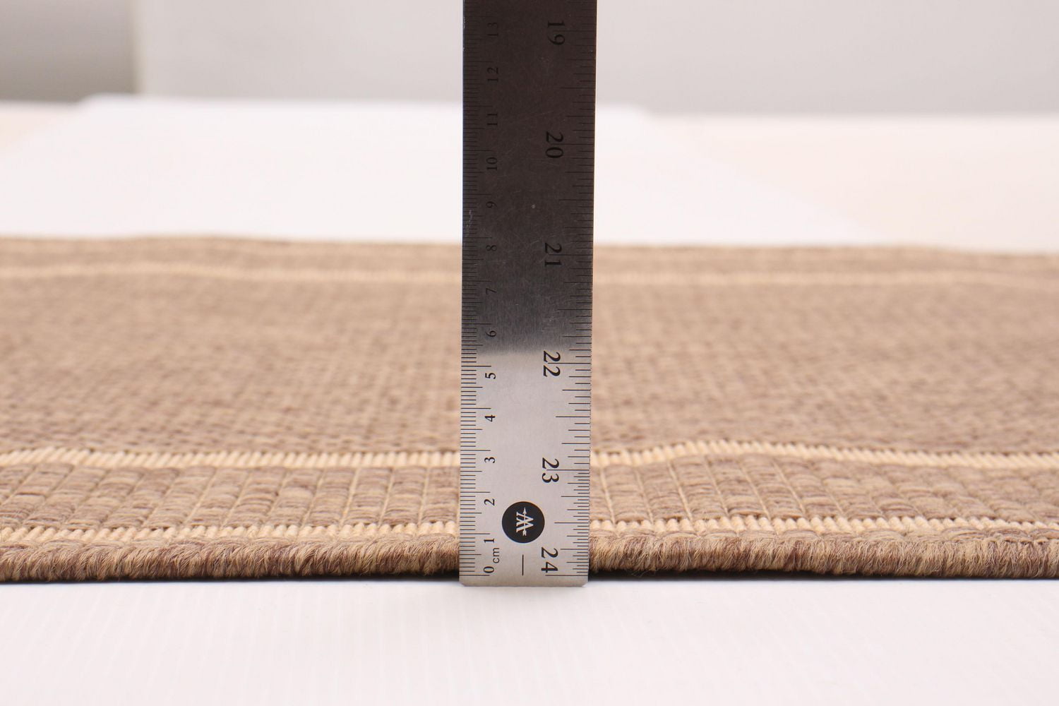 Tapis Moderne ECARPET pour Salon, Salle à Manger et Chambre Coucher CollectionJute Natura