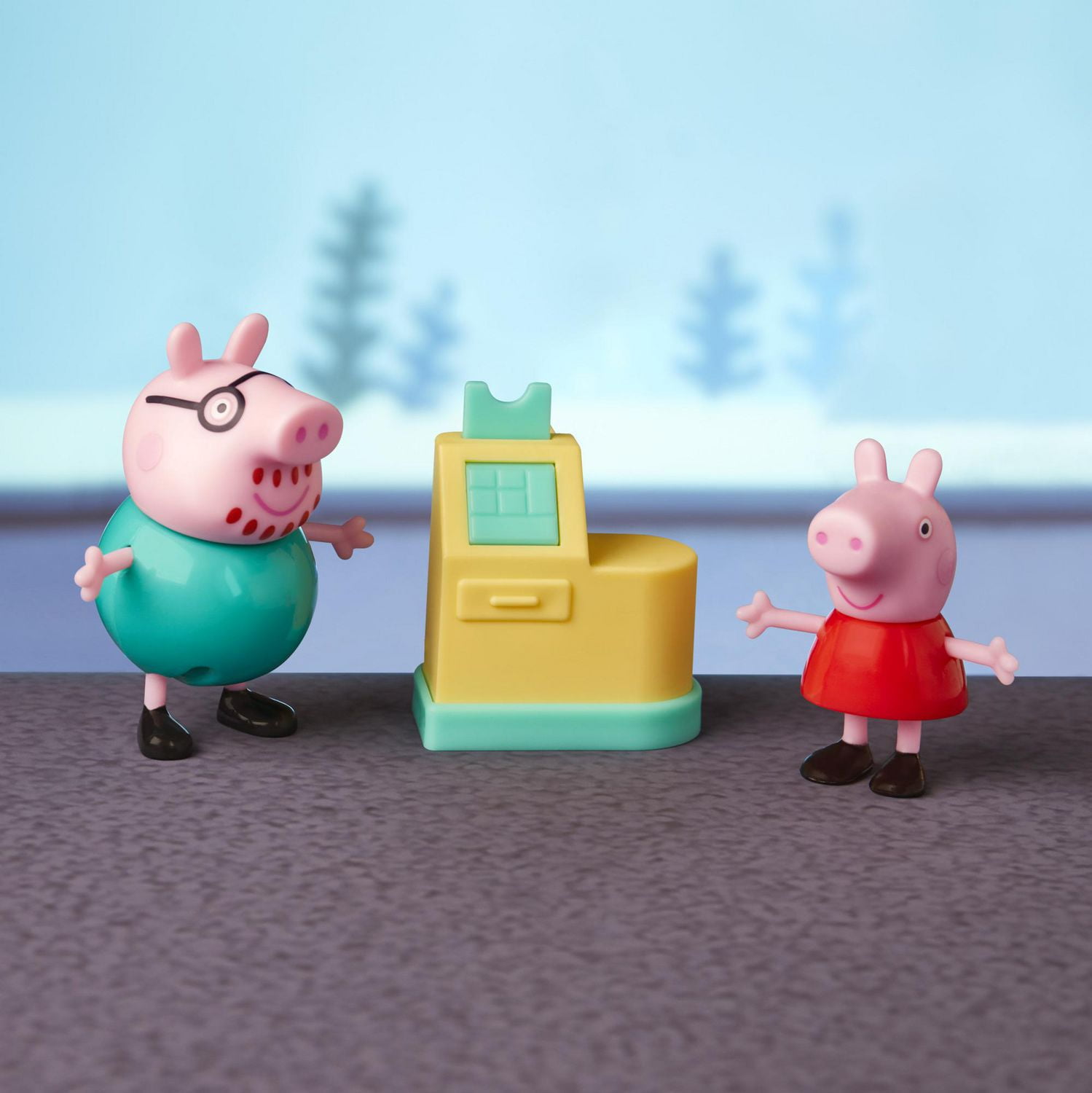 Peppa Pig Peppa’s Adventures Peppa’s Aquarium Adventure Playset Preschool Toy: Includes 4 Figures and 8 Accessories; for Ages 3 and Up