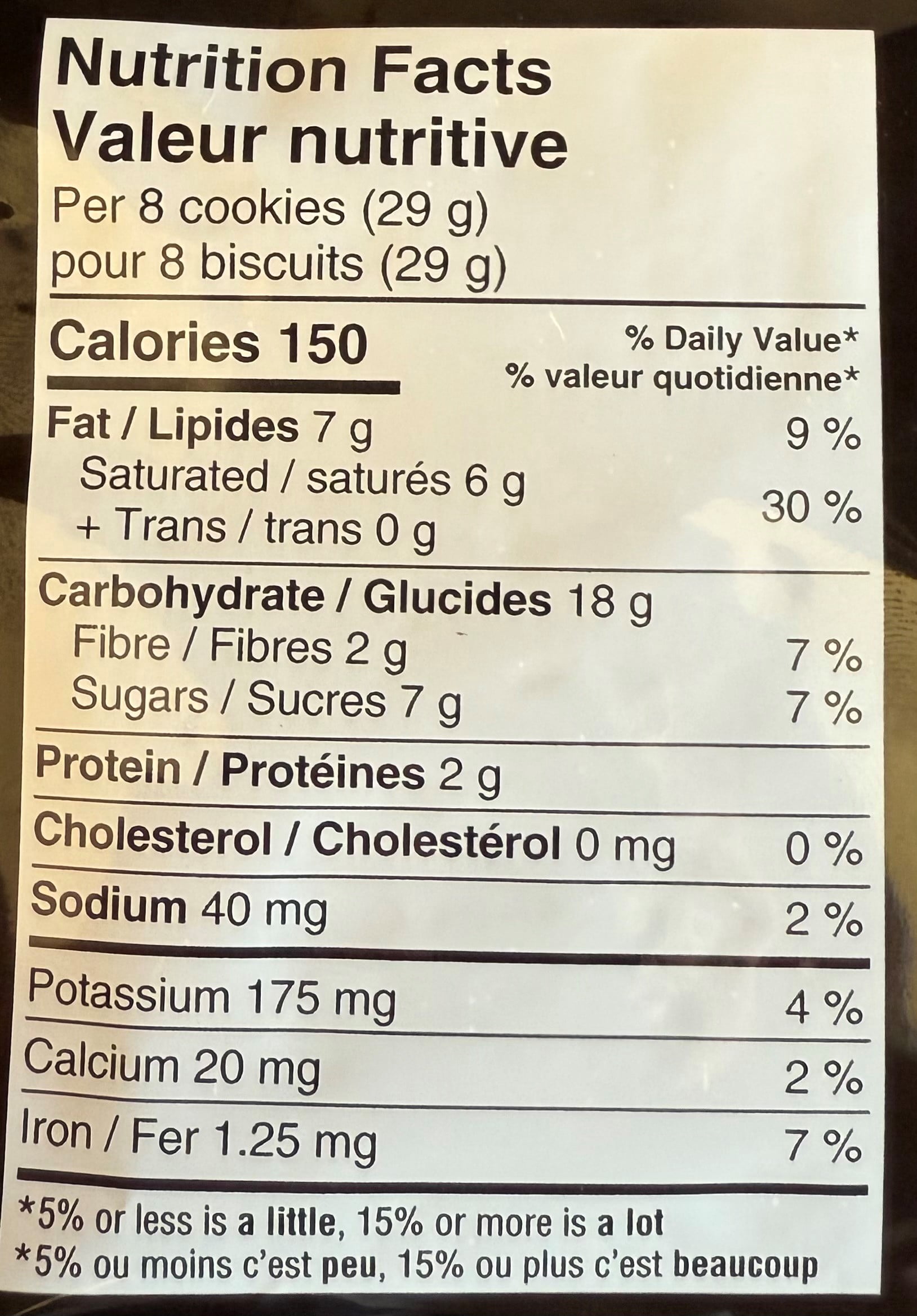 Loacker Biscuits cuits au four en bouchées de chocolat noir gaufré 250GR