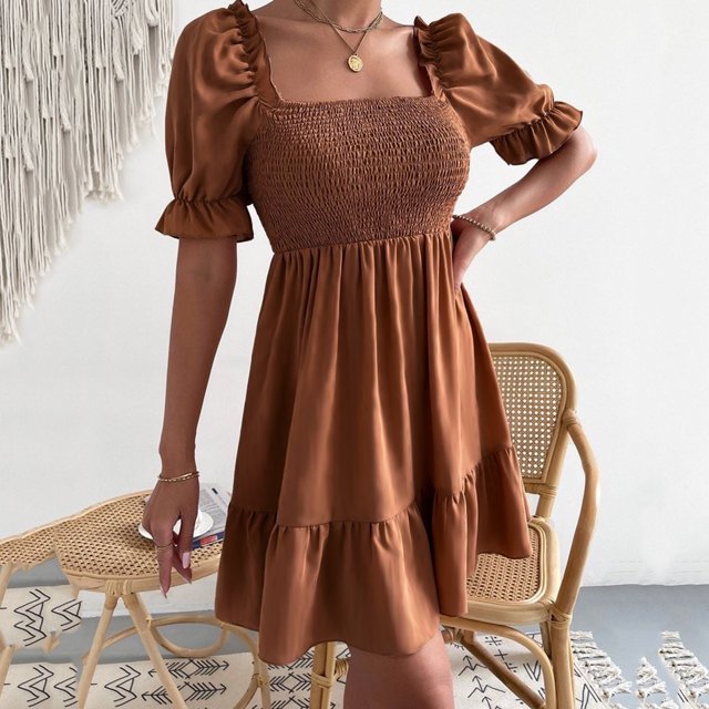 EGNMCR Robes de Vacances pour Femmes Robe Unie Printemps et Été Manches Courtes Ceinture Taille Manches à Volants Col Carré