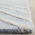 thumbnail image 2 of Safavieh Cambridge Lilly Diamond Stripes Area Rug, 2 of 3