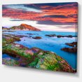thumbnail image 2 of Coucher de soleil coloré sur la plage de Giollonardo, 2 of 3