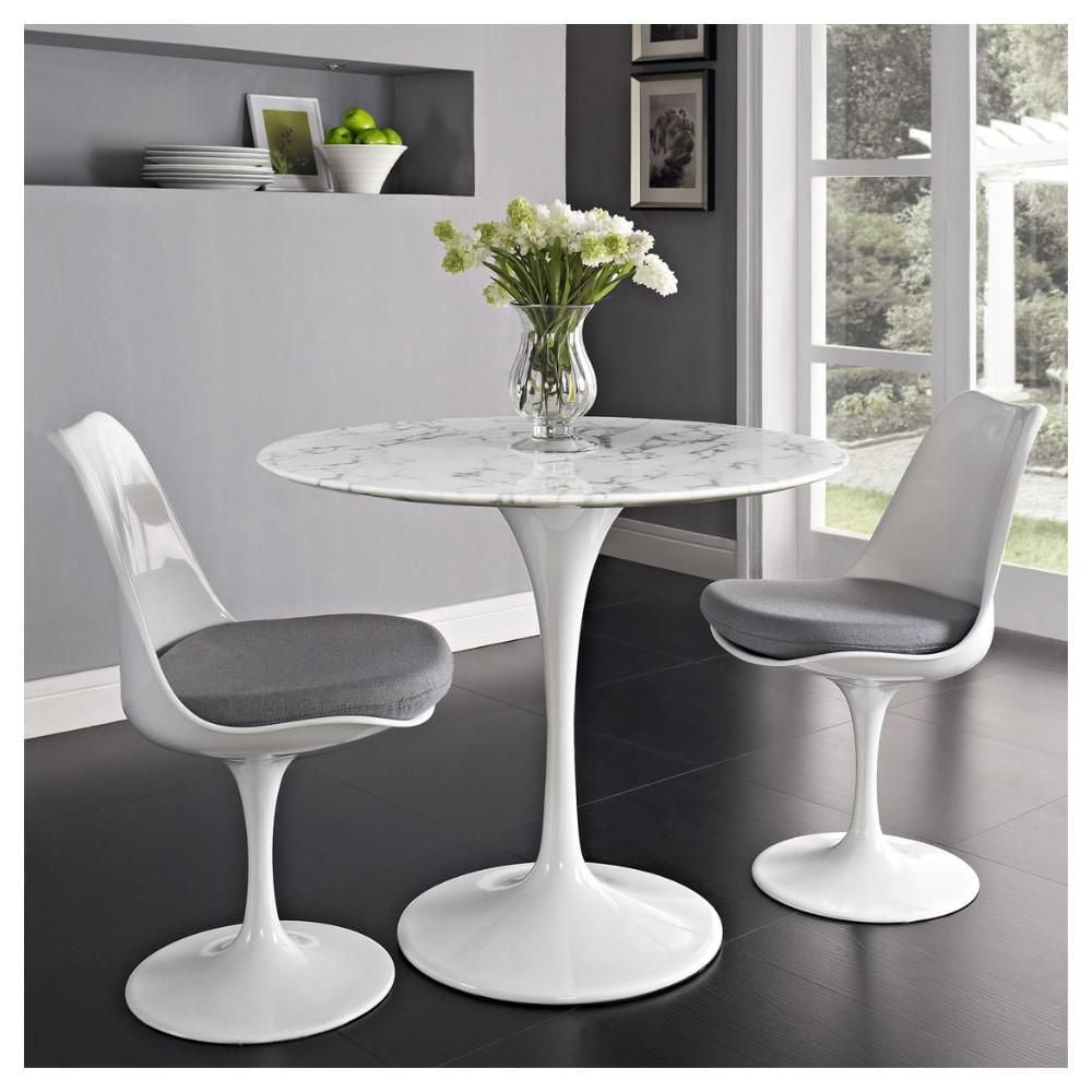 Table de salle à manger en marbre blanc Brenleigh 36"