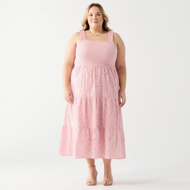 DV Robe longue à corsage smocké en dentelle et œillets