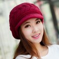 thumbnail image 2 of CEHVOM Bonnet d'Hiver pour Femmes, Chaud et Coupe-Vent, en Crochet, Style Skullies, Tricoté, en Laine, 2 of 2