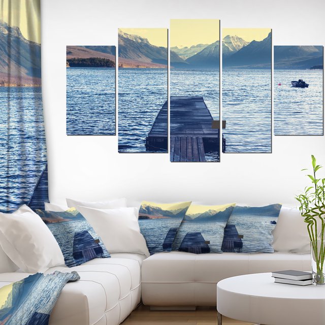 Lake in Glacier National Park - Large Seashore Canvas Print