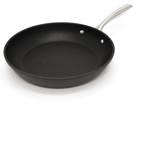 Starfrit The Rock Poêle à Frire Diamant - Poêle Antiadhésive Noire de 11 Pouces avec surface Rock.Tec Avancée Résistante aux Rayures, Poignée en Acier Inoxydable Rivetée Allant au Four jusqu'à 450 °F, compatible avec Ustensiles en Métal, compatible Lave-Vaisselle, compatible avec Cuisinières au Gaz, Électriques, en Céramique, Idéale pour une Cuisson à Chaleur Uniforme.