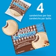 thumbnail image 2 of Smucker's Uncrustables Sandwich à la Tartinade de Noisettes Aromatisée au Chocolat, Congelé 4 x 52g, 2 of 9
