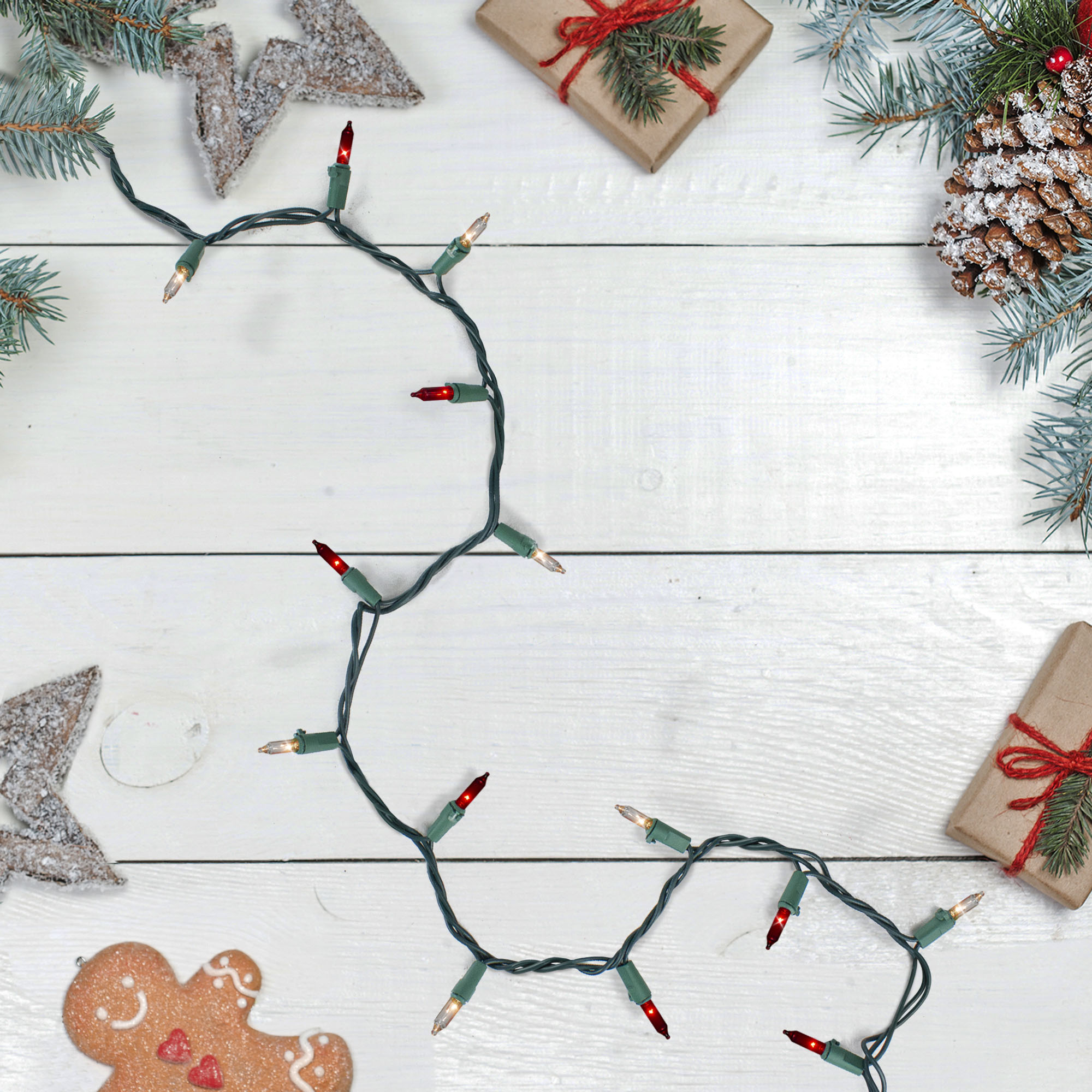 Northlight Mini Incandescent Christmas Lights - Red and Clear - 10' Green Wire - 50ct