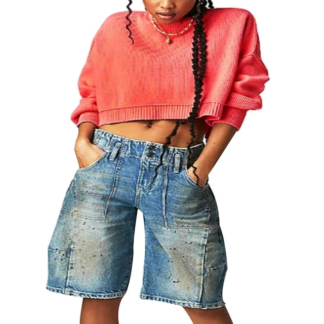 Ladies‘ Solid Color Knit Sweater with Long Sleeves and Loose Fit