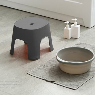 Anti-Slip Thickened Plastic Stool - Lightweight & Durable for Bathrooms or Kids (20.5x19.5x16cm, Black)