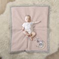 thumbnail image 3 of Couverture de bébé Winnie l'Ourson My First Blankie, Rose, 3 of 8