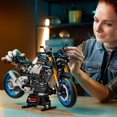 thumbnail image 3 of LEGO Technic Yamaha MT-10 SP 42159 Ensemble de construction (1478 pièces), 3 of 6