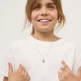 thumbnail image 2 of Ornez Votre Petite Fille avec le Collier en Argent TheJewelryHut Cœur de Designer pour Enfants avec Zircons Cubiques, 2 of 5