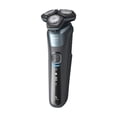 thumbnail image 4 of Philips Series 5000, Wet & Dry Electric Shaver with Cable-free Quick Clean Pod, S5586, 4 of 5