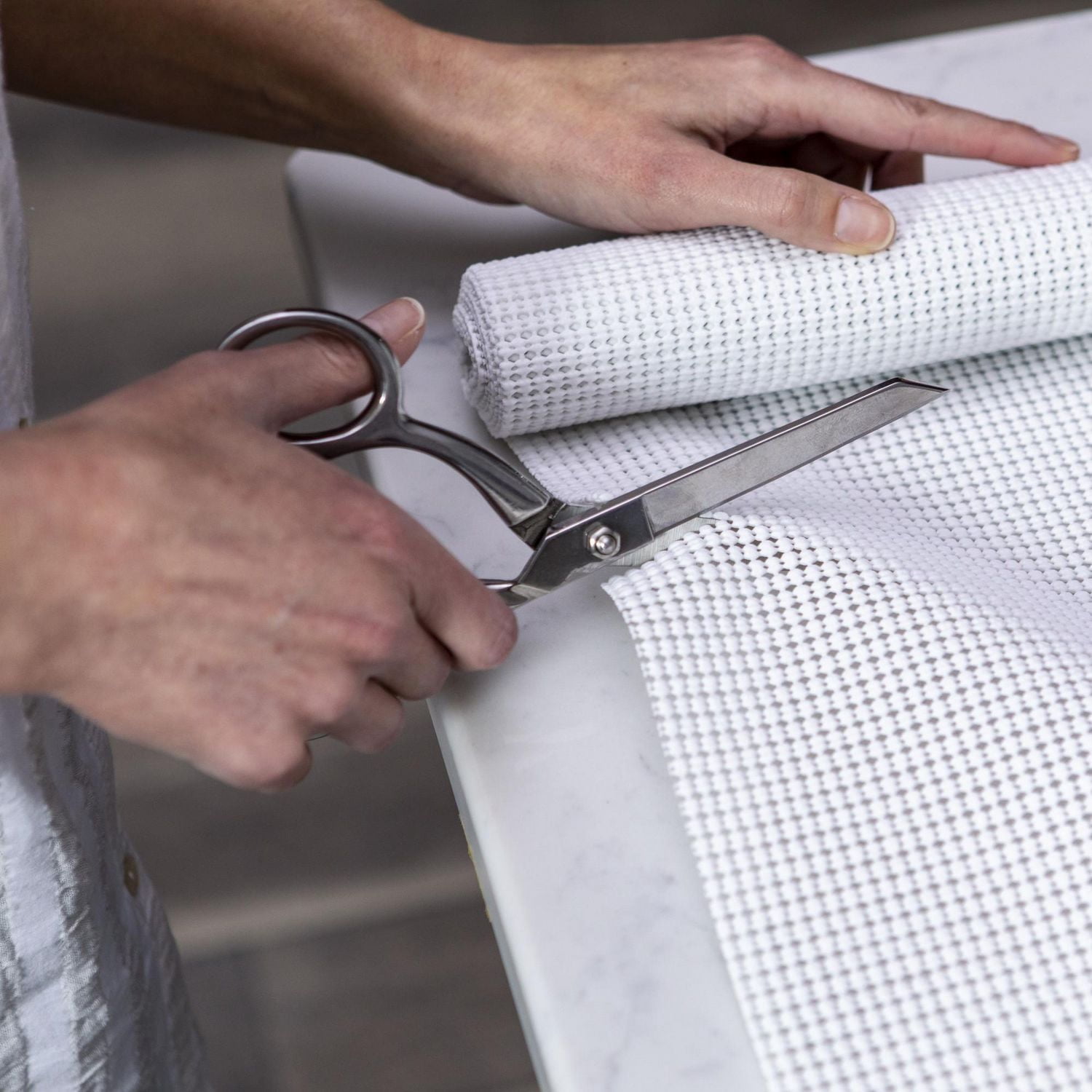 Select Grip EasyLiner Brand Shelf Liner, White, 12 in. x 10 ft.