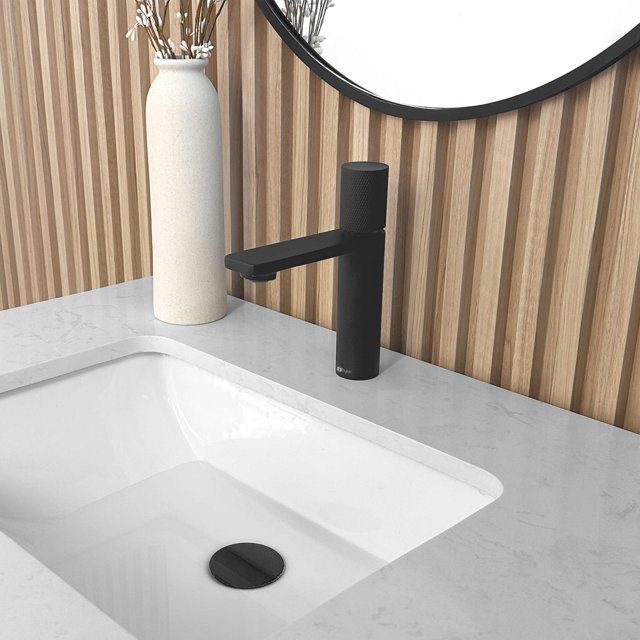Robinet de Salle de Bain Élégant Riela 7 1⁄2 Pouces Ht à une Poignée Noir Mat B-104N