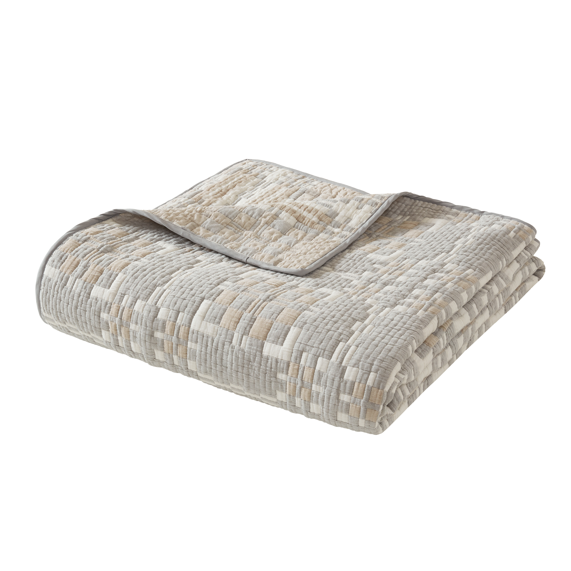 Better Homes & Gardens Matelassé Quilt (Coordinating Pillow Shams Sold Separately)
