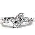 thumbnail image 1 of Bague en Or Blanc 3/4 Ct à Contournement de Voyage en Diamants Main Droite, 1 of 2