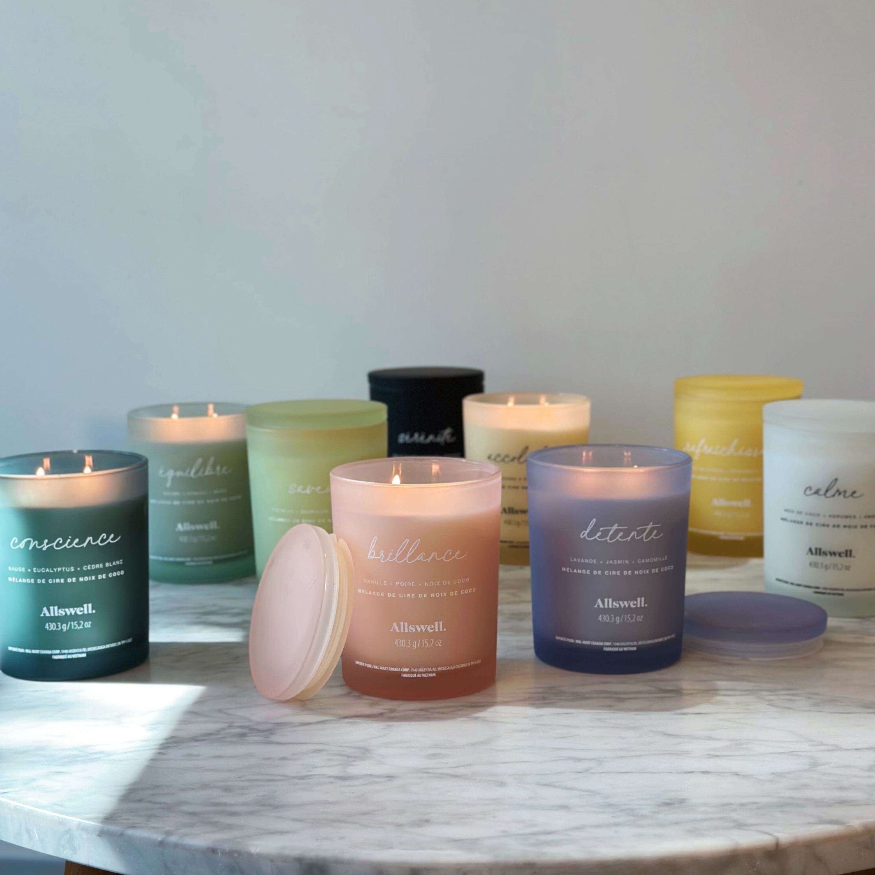 Bougie spa parfumée à la cire de noix de coco 15 oz Allswell, Brillance (Vanille + Poire + Noix de coco)
