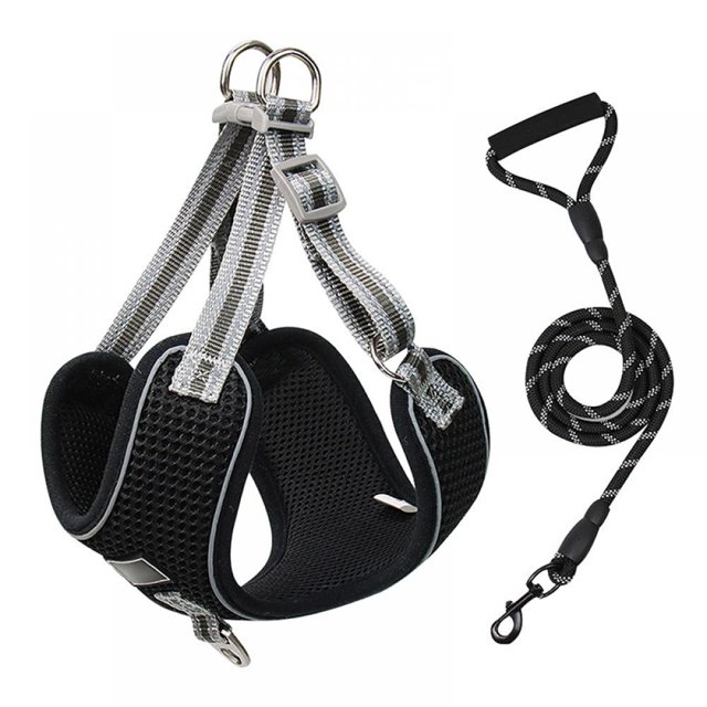 Clearance Large Dog Harness Vest Breathable Training Harness Adjustable Reflective Pet Harnesses For Pitbull Labrador Collars Product Title No Pull Padded