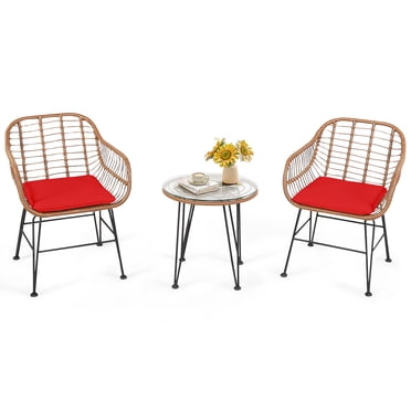Patiojoy Ensemble de Mobilier de Patio en Rotin 3 Pcs avec Table à Dessus en Verre Trempé Rond et 2 Fauteuils en Rotin Coussins Rouges