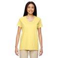 thumbnail image 1 of Gildan T-Shirt pour Femmes à Col 1/2 avec Encolure et Épaules Rubanées, Style G5V00L, 1 of 1