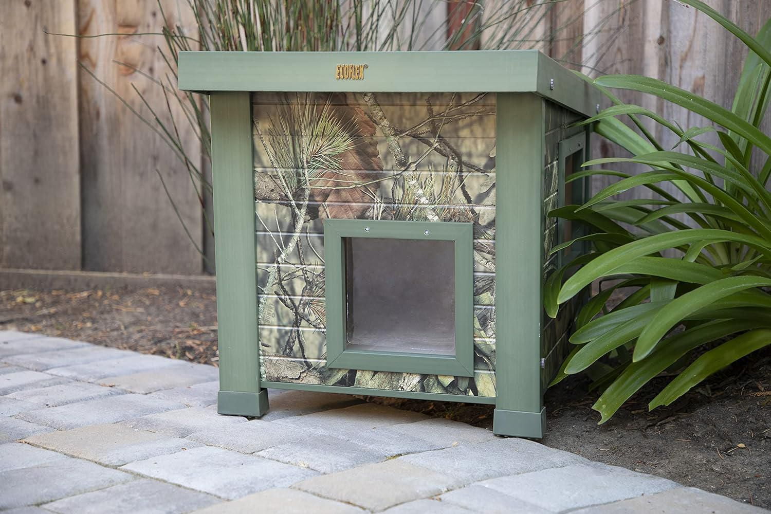 New Age Pet EcoFlex Mossy Oak Feral Outdoor Cat Shelter