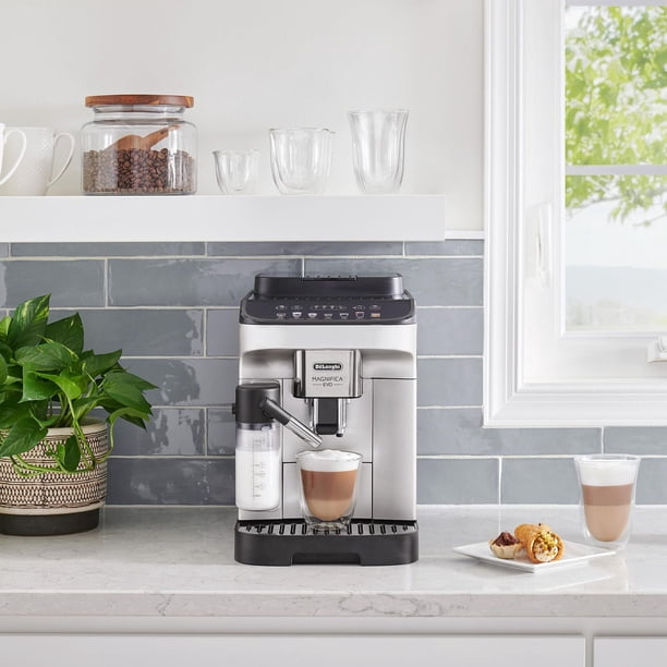 Magnifica Evo with LatteCrema System - Walmart.ca