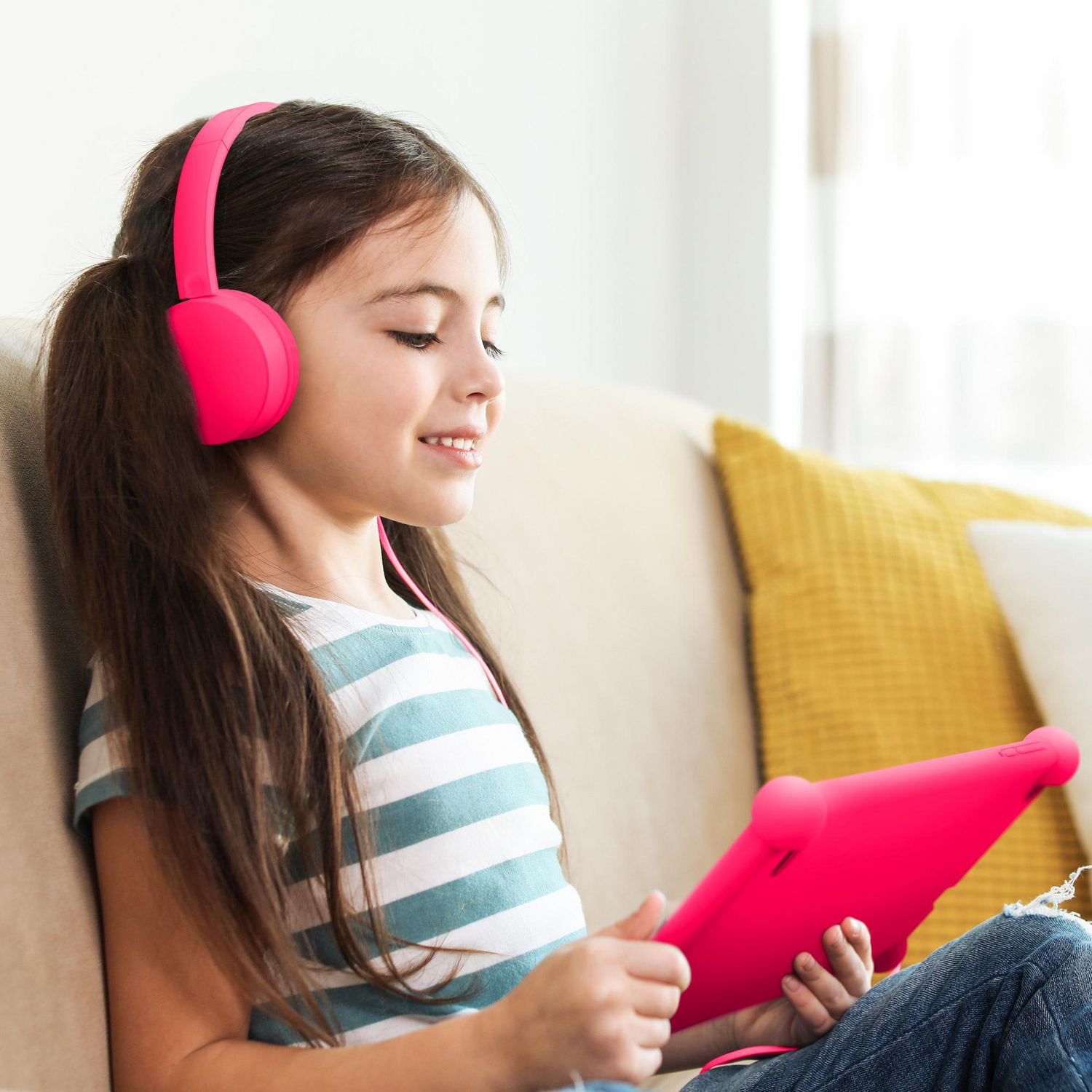 Ensemble tablette familiale Android Smartab 8 po de Disney avec écouteurs et étui antichoc