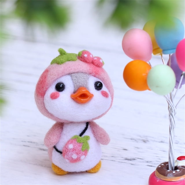 Pisexur Cute Penguin Pattern Handmade DIY Poke Wool Felts Material Production Package, Christmas Gifts for Kids