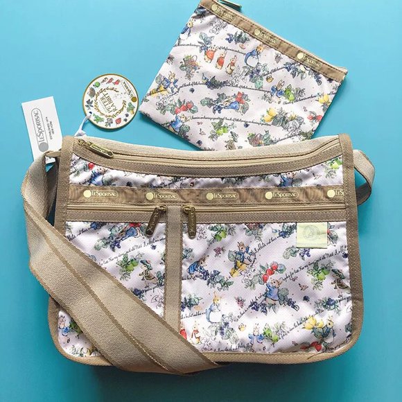 Lesportsac Kawaii Sanrio Hello Kitty Snoopy Bâche Multicouche Grande Capacité Sac d'Épaule pour Femmes Sac Bandoulière Jouets pour Filles