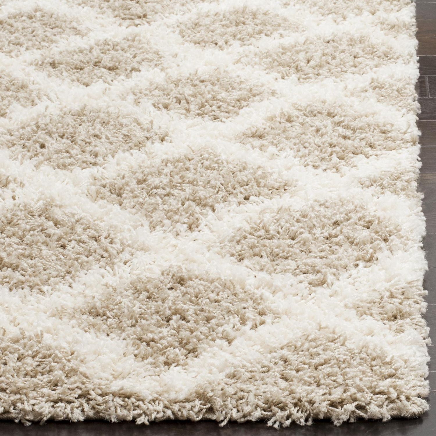 Safavieh Dallas Jerrie Tapis Géométrique Shag