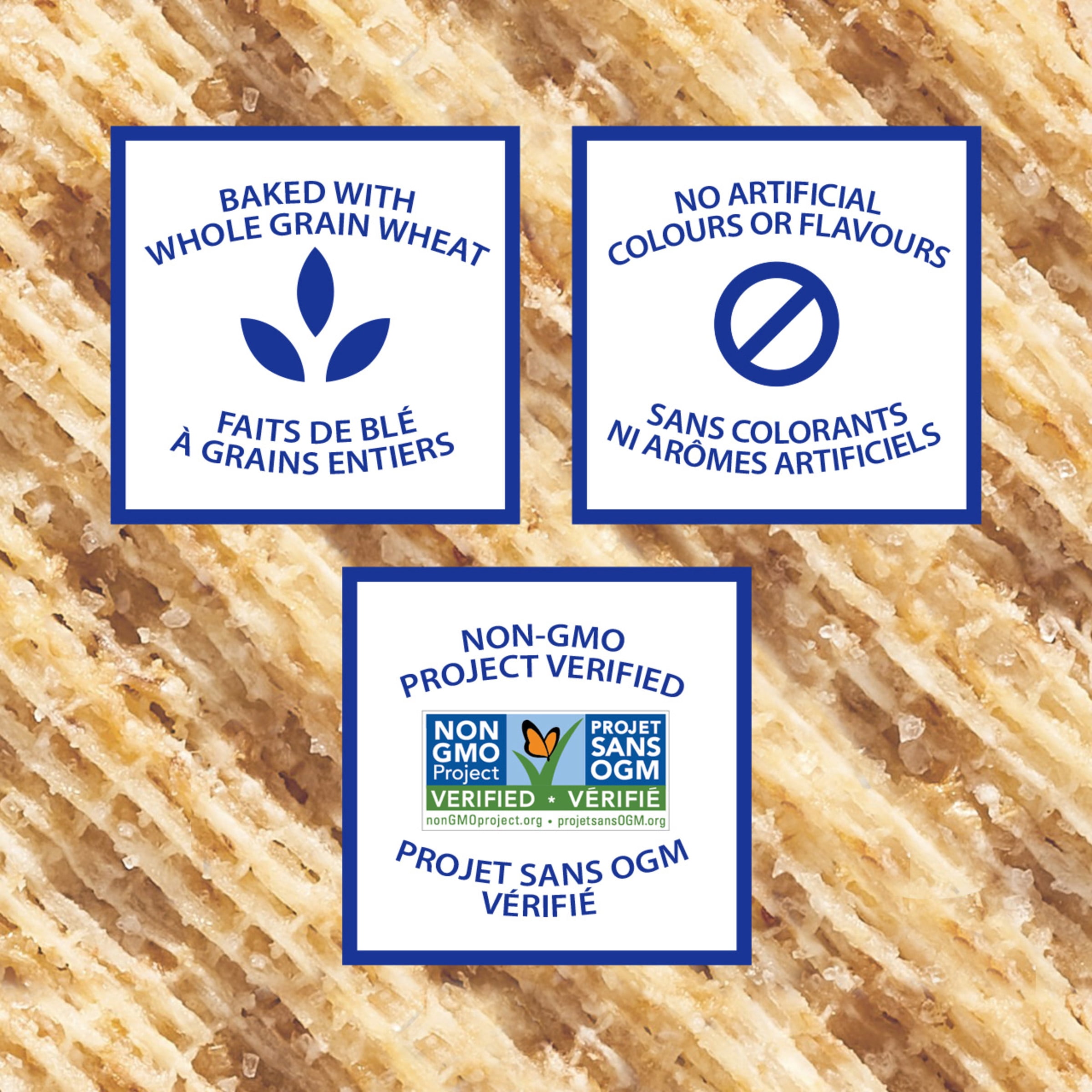 Triscuit Cracked Pepper & Olive Oil Snacking Crackers