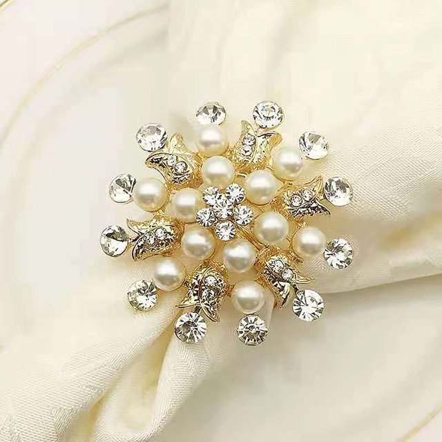 Round Pearls Napkin Rings Set of 6, Gold Napkin Rings Used for The Home Parties Christmas, and Wedding Decoration Everyday Use