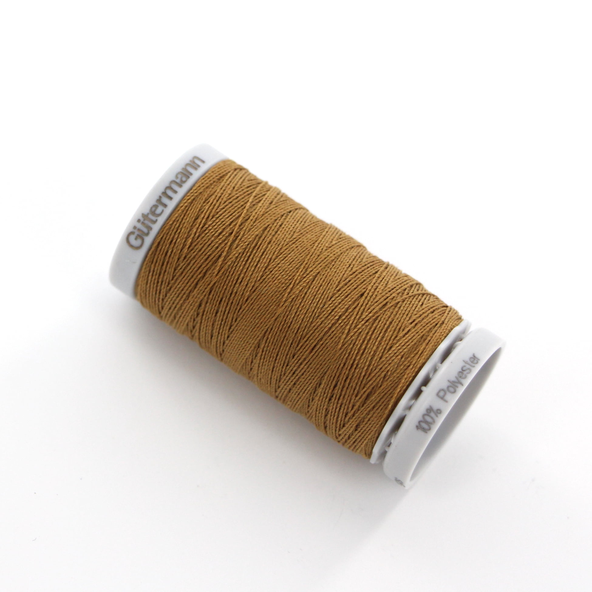GÜTERMANN Extra Strong polyester fil 100 m (109.4 yd) No. 40