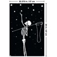 thumbnail image 2 of Squelette collectionnant des étoiles, 2 of 4