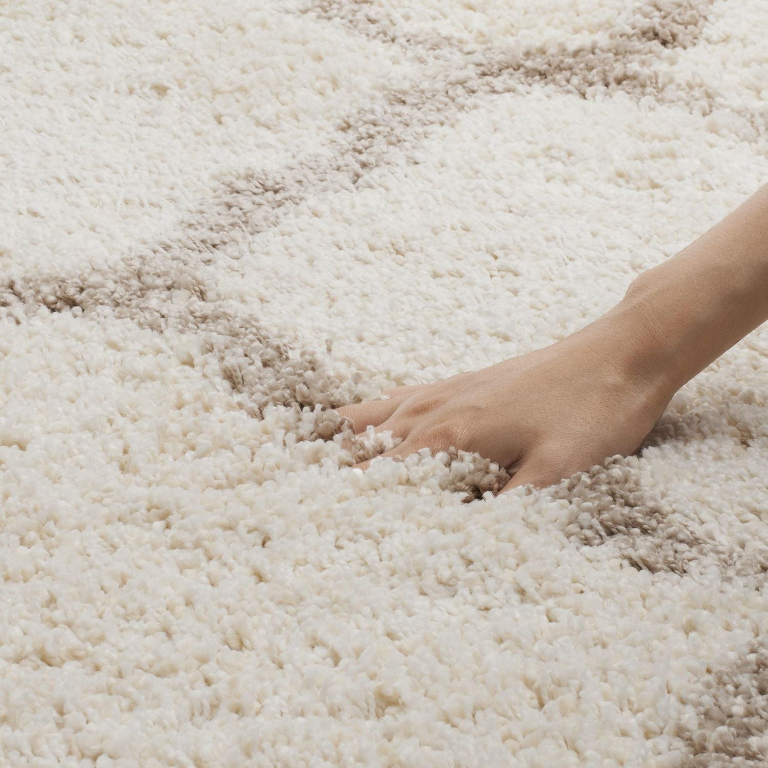 Safavieh Hudson Aline Tapis Géométrique Shag