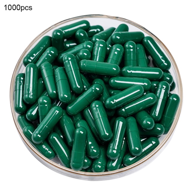 Flmtop 1000 Pcs Coquilles Transparentes Creuses de Gélatine Vides Séparées pour Poudre Médicale. une Vue Gros Plan des Coquilles de Gélatine Vertes Exposées dans un Plat Rond Clair. Ces capsules Vides Sont Conçues pour Ranger des Médicaments Solides, Masquer les Odeurs et Améliorer la Stabilité et la Précision des Médicaments. Chaque Capsule Mesure Environ 21,1 mm de Longueur de Gaine et 7,49 mm de Diamètre Extérieur. Idéal pour une Utilisation Pratique en Voyage et les Besoins de Soins de Santé à la Maison