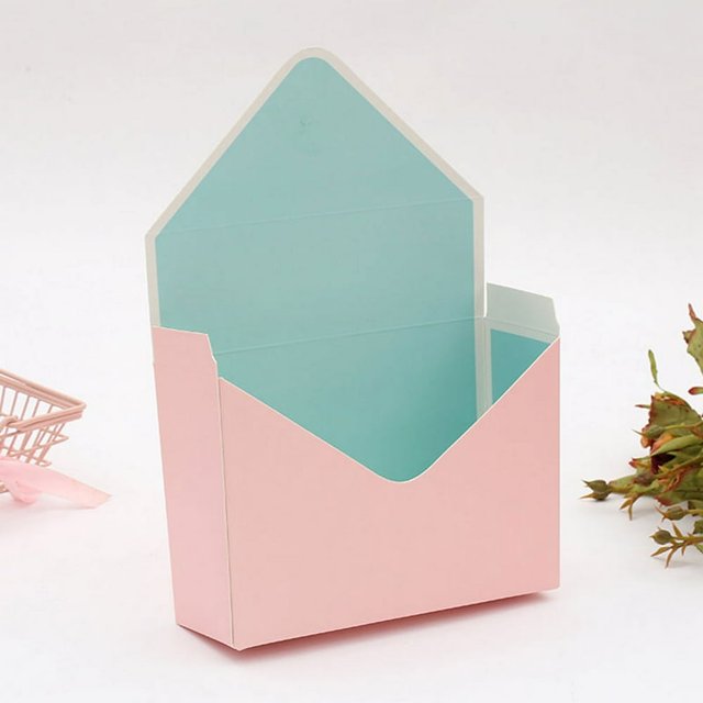 Folding Hand Holding Envelope Box Teacher‘S Day Gift Box Flower Packaging Box Flower Arrangement Box White Cardboard
