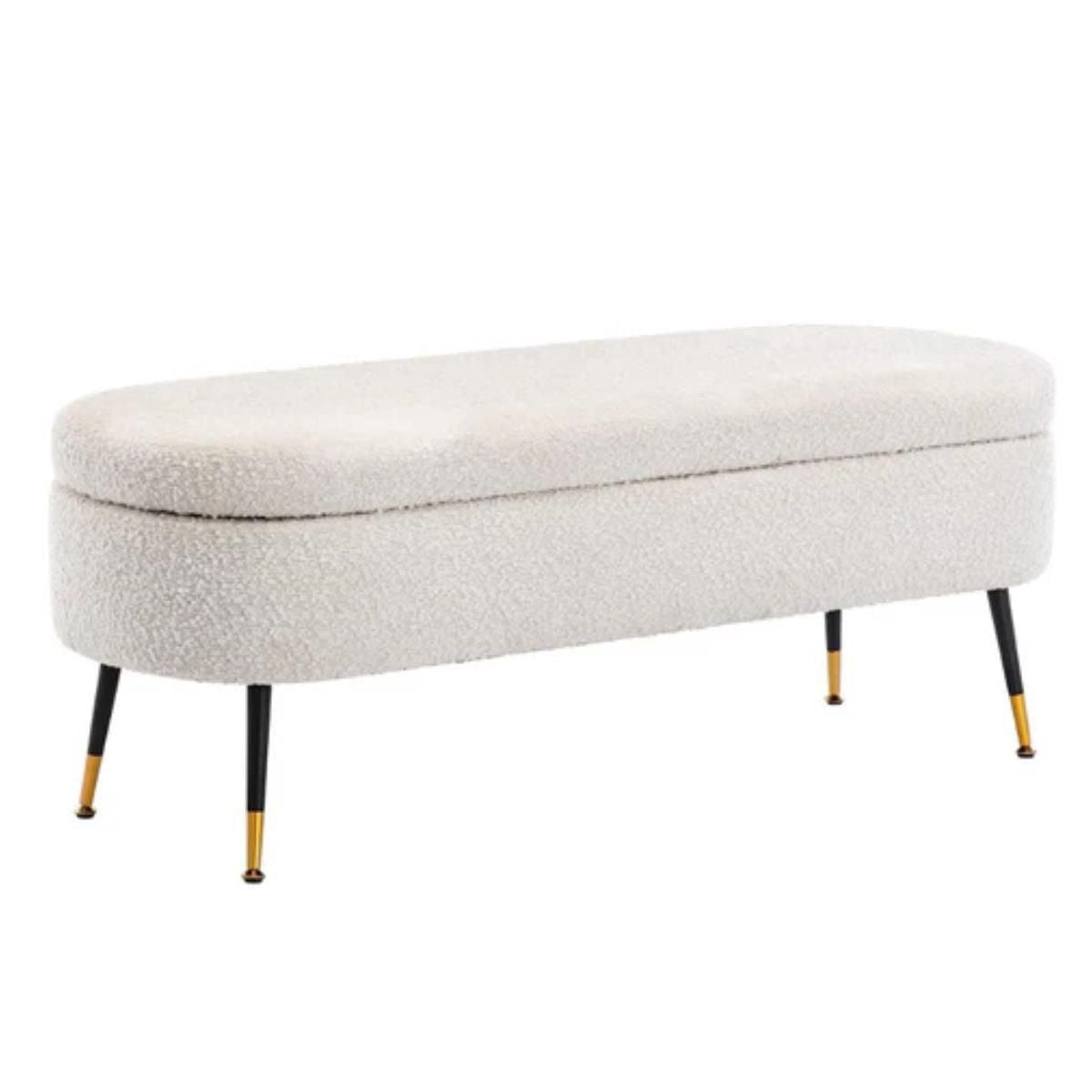 Banc de rangement Pacha avec tissu bouclé blanc et pieds noirs avec détails dorés