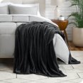 thumbnail image 4 of Bare Home Couverture Texturée en Molleton Microplush - 300 G/m2 - Microfibre Duveteuse - Douce et Moelleuse - Jeté, Noir, 4 of 6