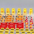 thumbnail image 4 of Jouets Panneaux Routiers Scène de Modèle DIY Éducatif Précoce Cadeaux de Vacances pour Enfants 62 Mini Panneaux Routiers, 4 of 4