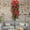 Rouge, variante sur Fesfesfes Paniers Suspendus Artificiels avec Fleurs pour l'Extérieur Fausses Plantes Suspendues pour le Printemps et l'Été Décoration de Porche et de Maison Paniers d'Arrangement de Fleurs Artificielles Violet