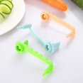 thumbnail image 3 of Wweixi Practical Spiral Slicer Flower Maker Potato Carrot Vegetable Kitchen Tool green, 3 of 6
