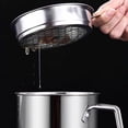 thumbnail image 3 of Pompotops Pot à Huile en Acier Inoxydable 1,8l Grande Capacité Filtre Résidu d'Huile Réservoir de Stockage d'Huile Pot à Huile Ménager avec Filtre Tasse de Retour d'Huile Liquidation, 3 of 8